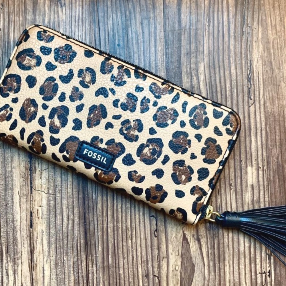 Fossil Tassel Wallet Leather Animal Print